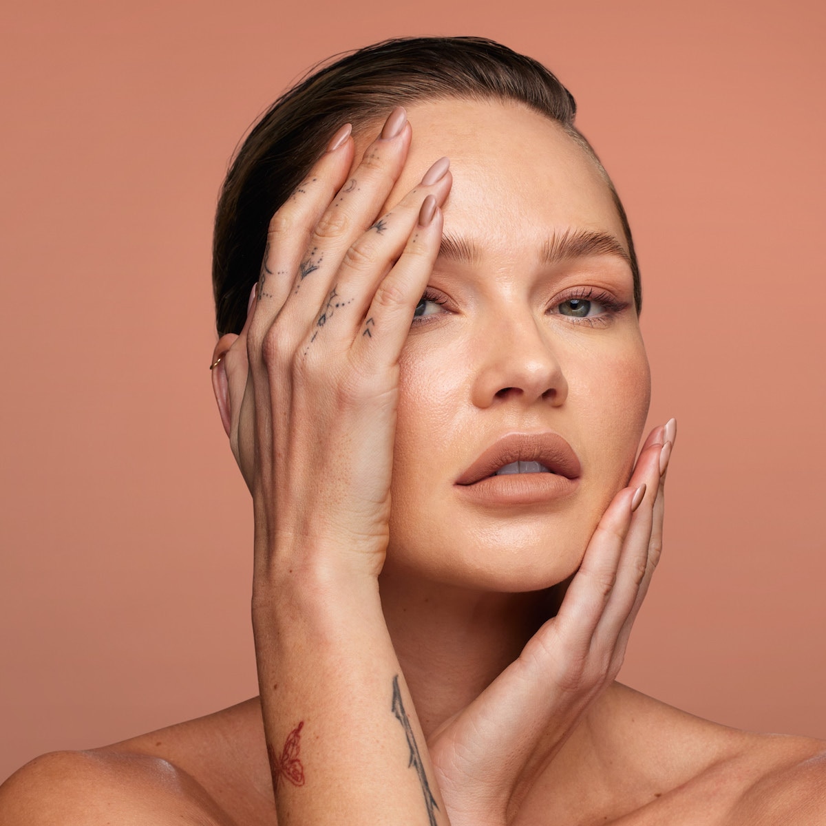 LIQUID MATTE ULTRA-COMFORT TRANSFER- PROOF LIPSTICK(LABIAL LÍQUIDO MATE)